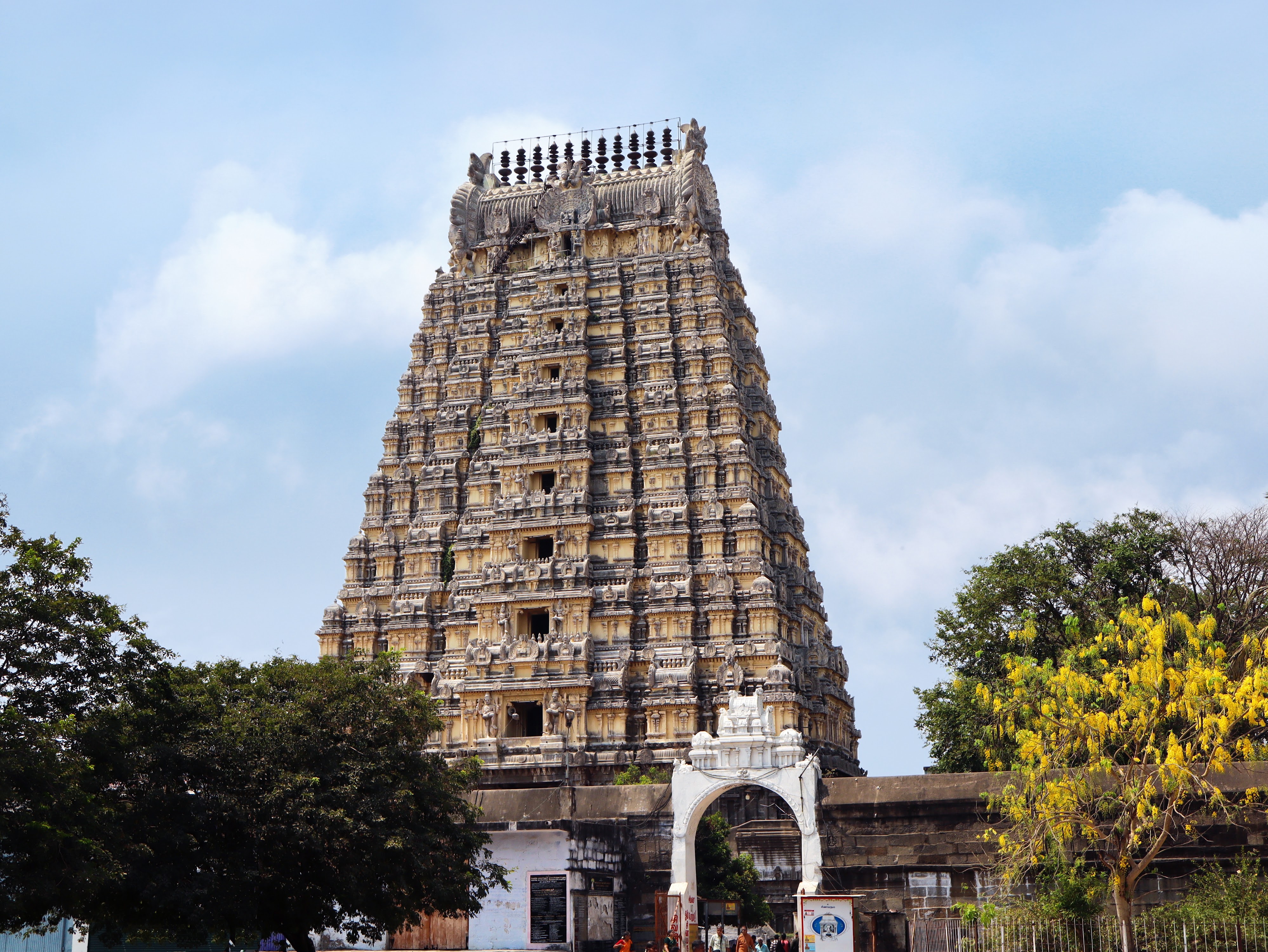 Mumbadevi Temple